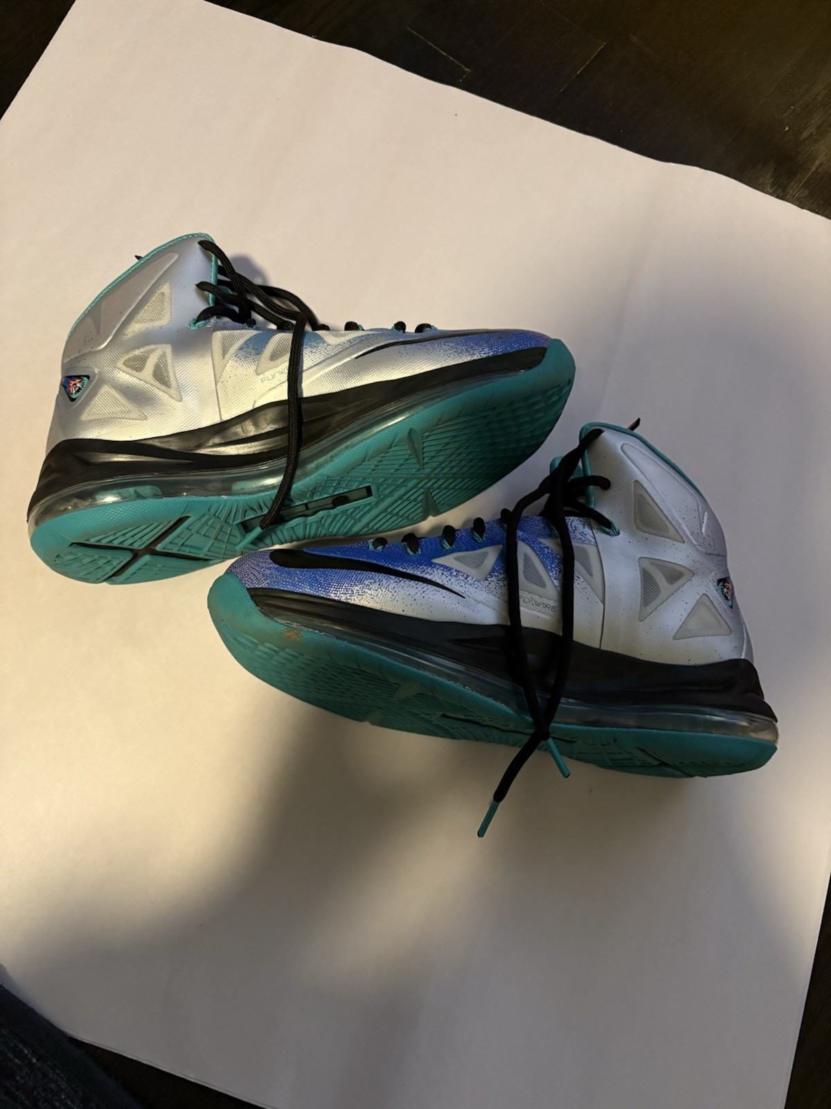 Size 8 Nike LeBron James 10 Pure Platinum Re-Entry Colorway Excellent Condition