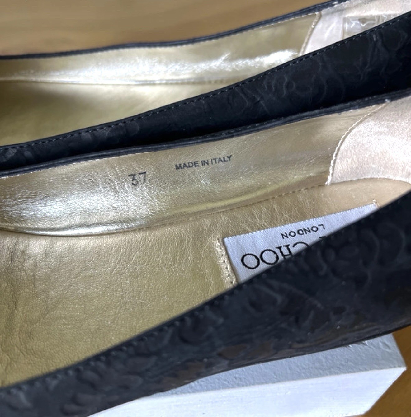 NEW Jimmy Choo Women’s US 7 EU 37 Black Floral Leather Ballet Flats Slip-On