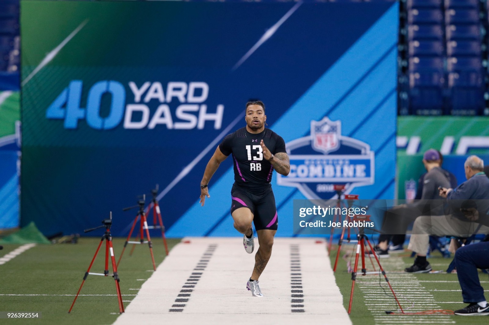 NIB 2018 Under Armour Team Spotlight Football Cleats NFL Combine 40 Dash 10