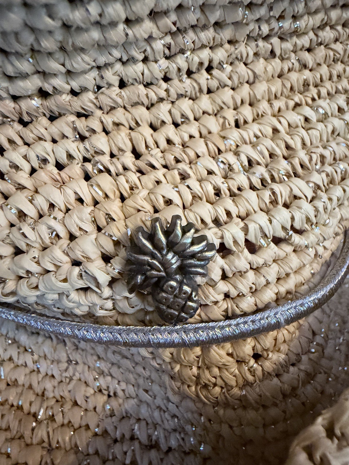 Tommy Bahama Women’s Beige Woven Straw Sun Hat Wide Brim Silver Bow, One Size