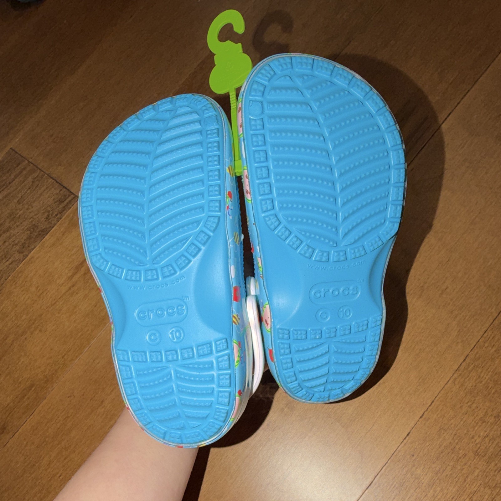 Crocs Cocomelon Kids Classic Clog Blue C10 US Kids 10 EU 27 to 28 New Tags