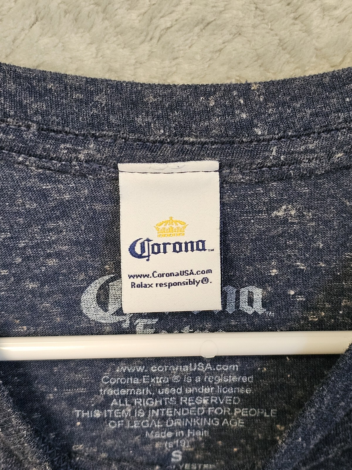 Mens “Corona Extra Since 1925” Beer Logo Graphic Shirt Size Small Blue Official