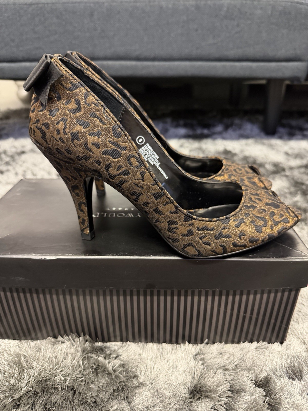 Hollywould for Target Animal Print Leather Peep Toe Bow Pump 8M