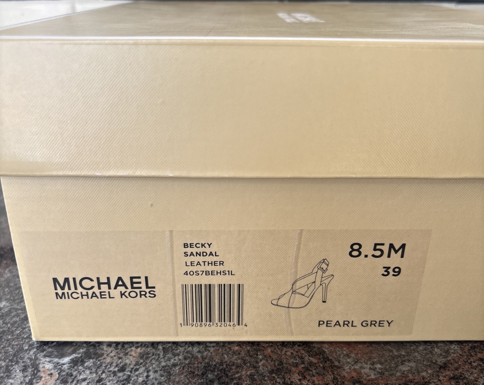 8.5 MICHAEL Michael Kors Becky Strappy Sandals Heels Pearl Grey Open Toe EXC