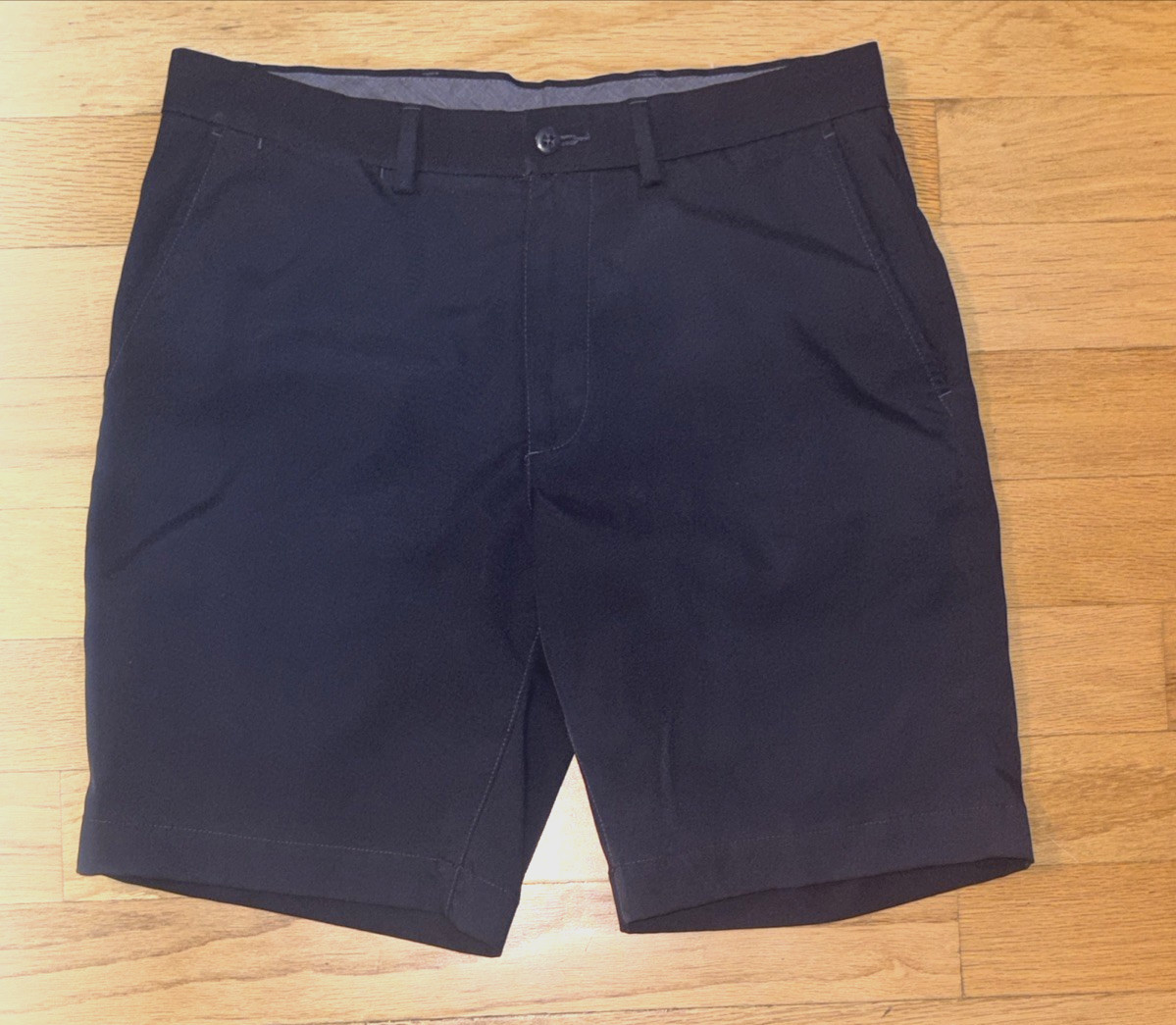 Cremieux Performance Navy Blue Shorts – Men’s Size 33 X 8.75
