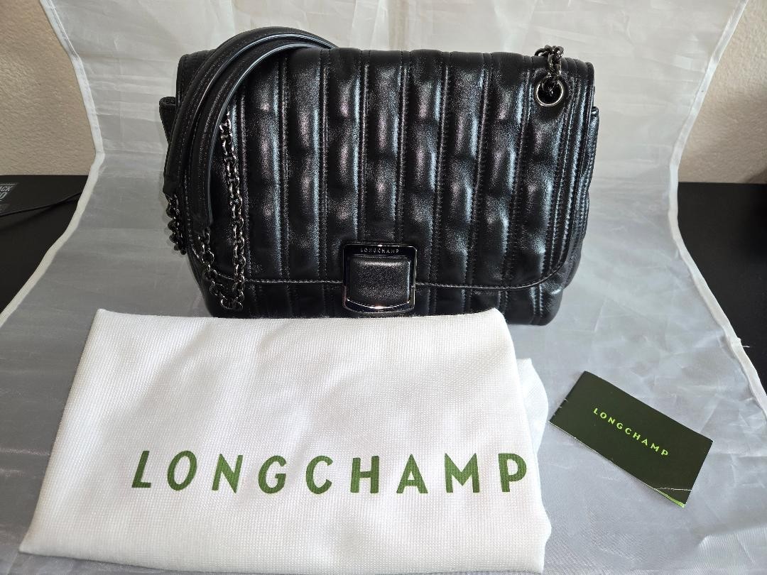 Longchamp Brioche Black Quilted Chain Handbag Crossbody Bag Retailed for $895