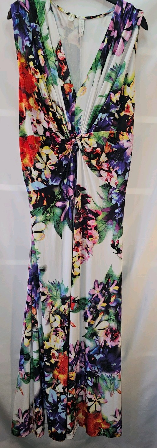 Womens Maxi Dress, White with Multi Colour Pattern. V Neck, Sleveless. Bodyflirt