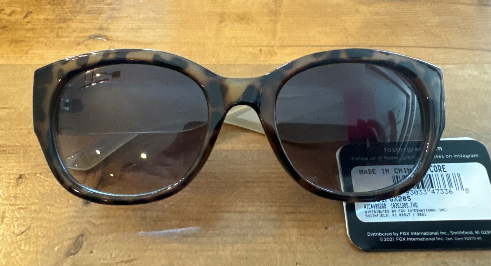 Foster Grant Women’s Maxblock Tortoise Shell Sunglasses Core SR1221 100% UV NWT