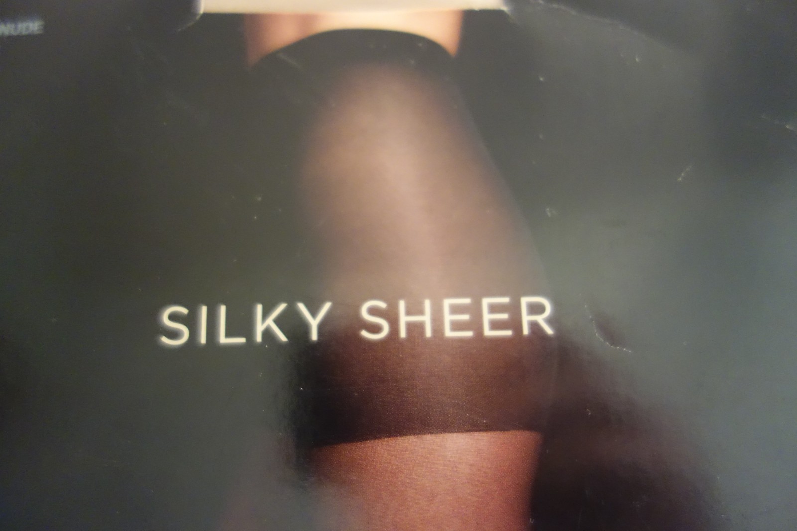 Talbots Pantyhose Silky Sheer Pale Nude Size B Sheer Toe Control Top