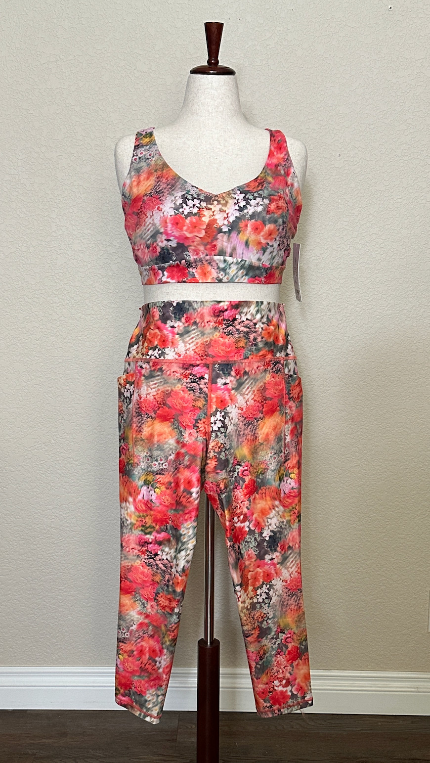 Athleta Salutation Stash Pocket II Floral Leggings Set L Bra XL NWT Yoga Pilates
