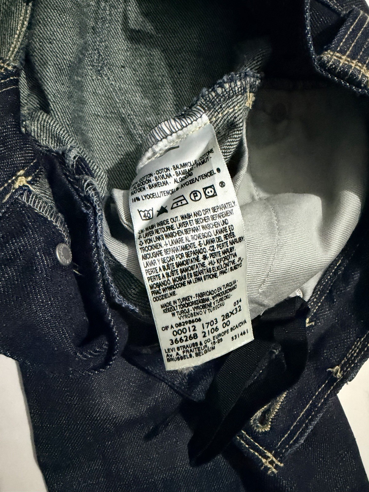 Levis Engineered Jeans Dark Wash Indigo Twisted Leg Denim Pants Mens 28 Vintage