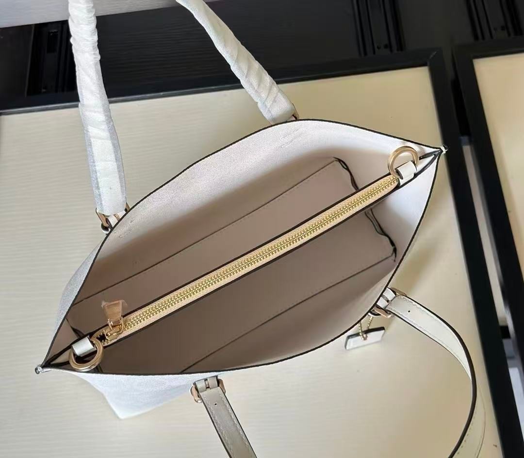 COACH CBJ87 Collaboration Mollie Tote Bag 25 Handbag Canvas