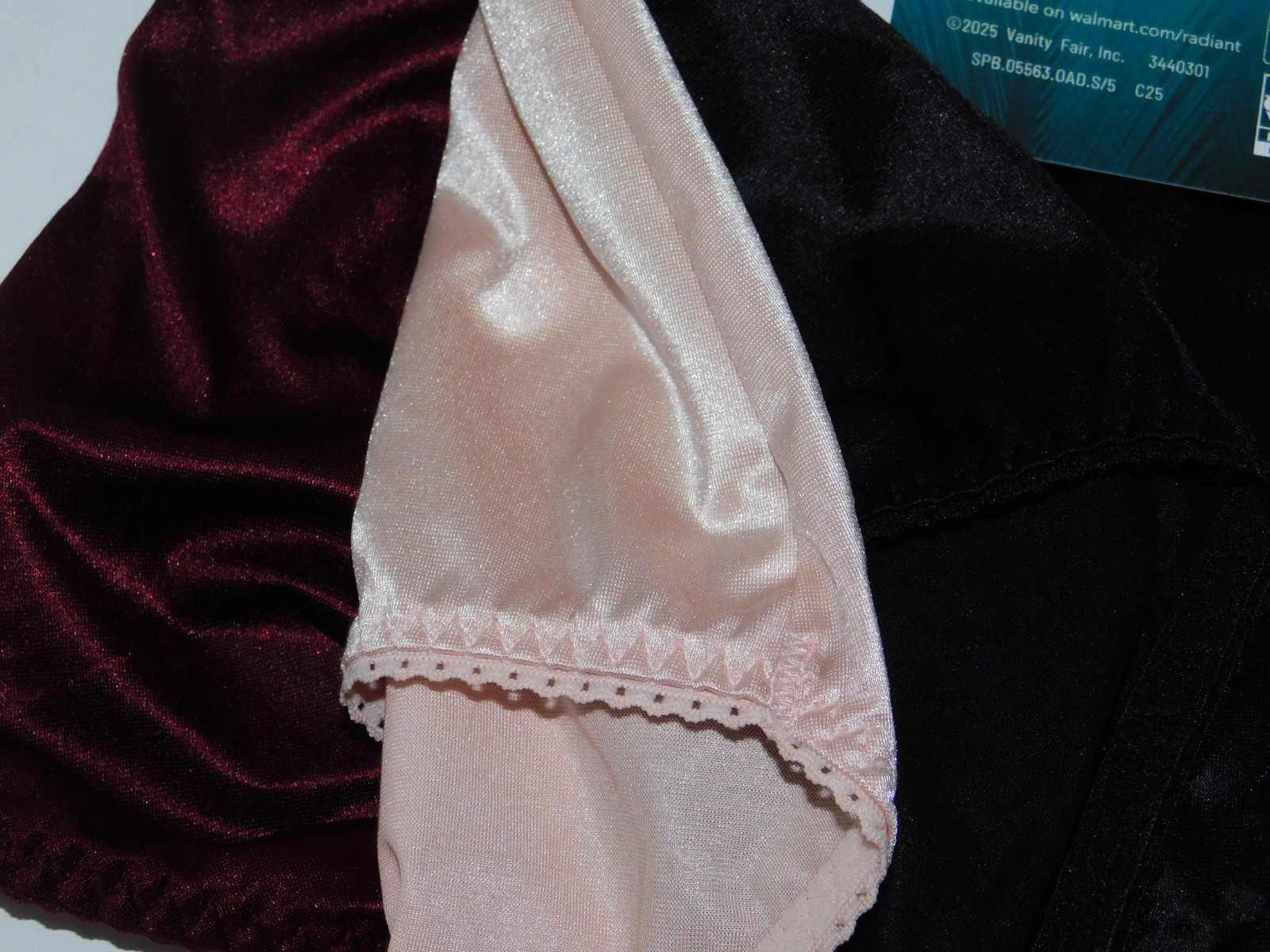 Womens Small 5 Brief Undershapers Panties 3 Pack Maroon Black Tan Vanity Fair