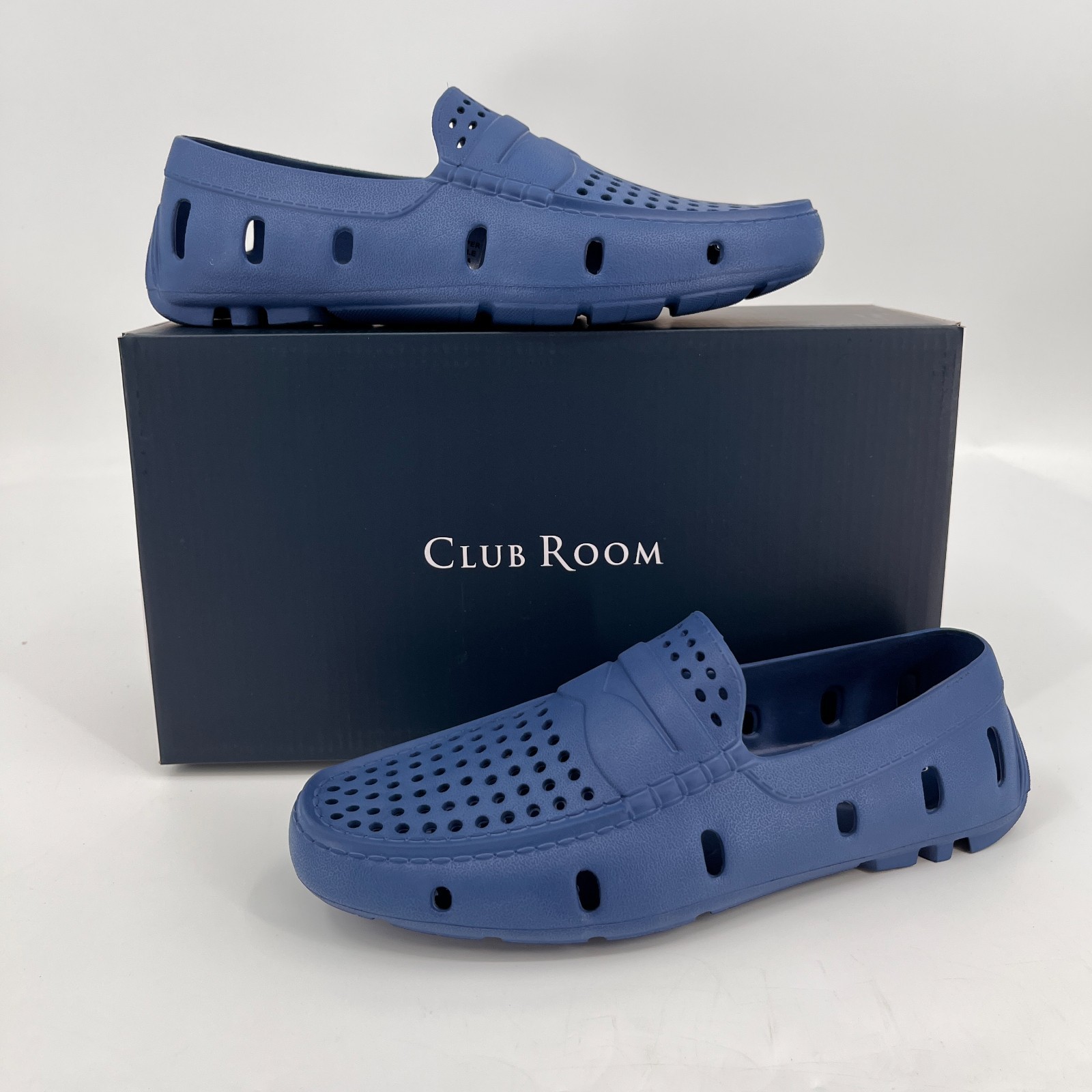 Club Room Men’s Atlas Perforated Driver Size 10 in Navy Summer Vacation Travel
