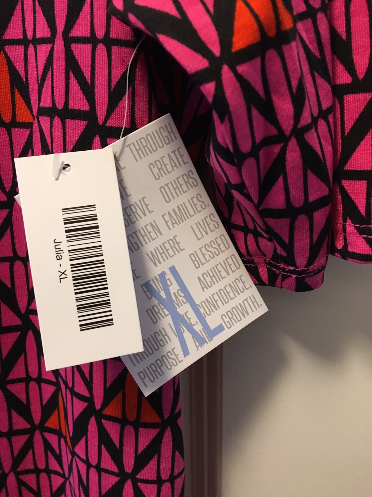 Gorgeous Lularoe 2XL Julia Dress. NWT Great For Any Occasion.