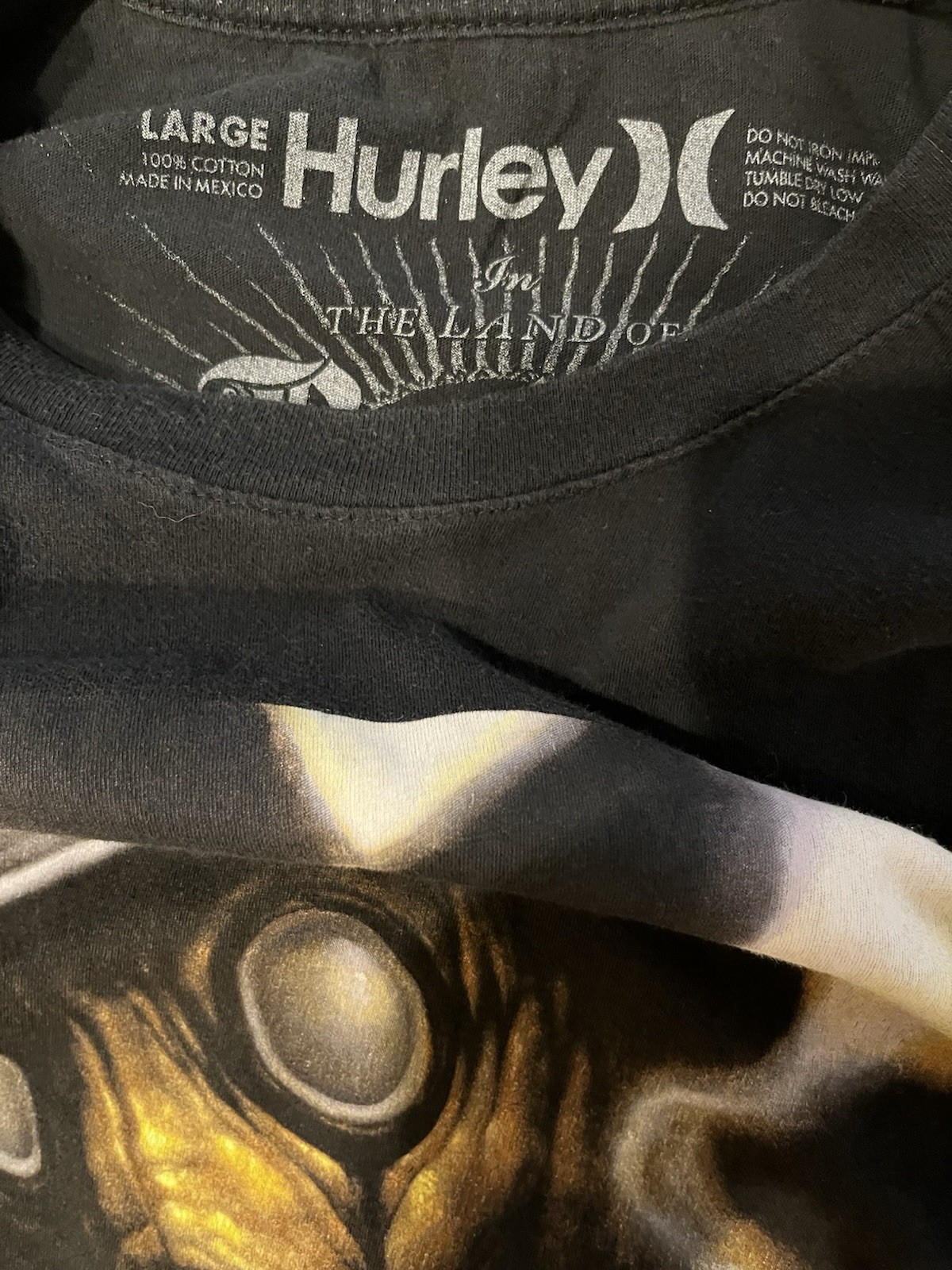 2010 RARE Hurley “Black Magick” artwork by Chet Zar Crew Neck Knit T-Shirt L