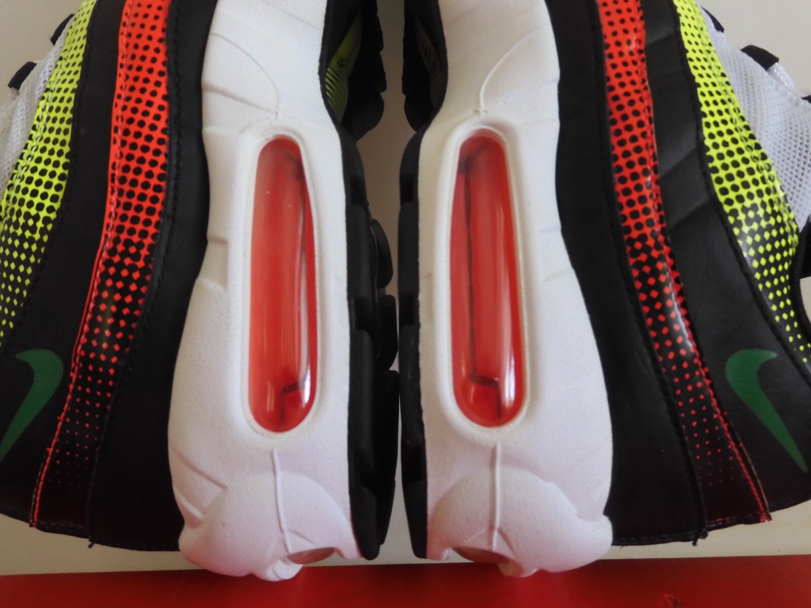 Nike Air Max 95 Se Black-Aloe Verde-Crimson-Volt Retro Future Sz 11 [AJ2018-004]
