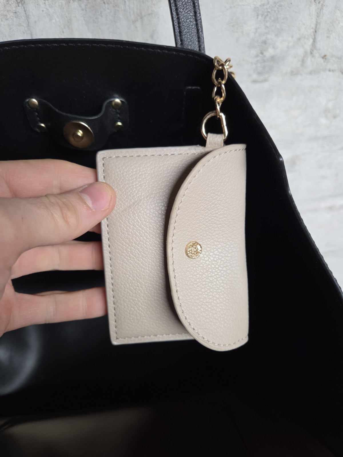 Nanette Lepore Black PU Leather Shoulder Bag With Clip On Wallet