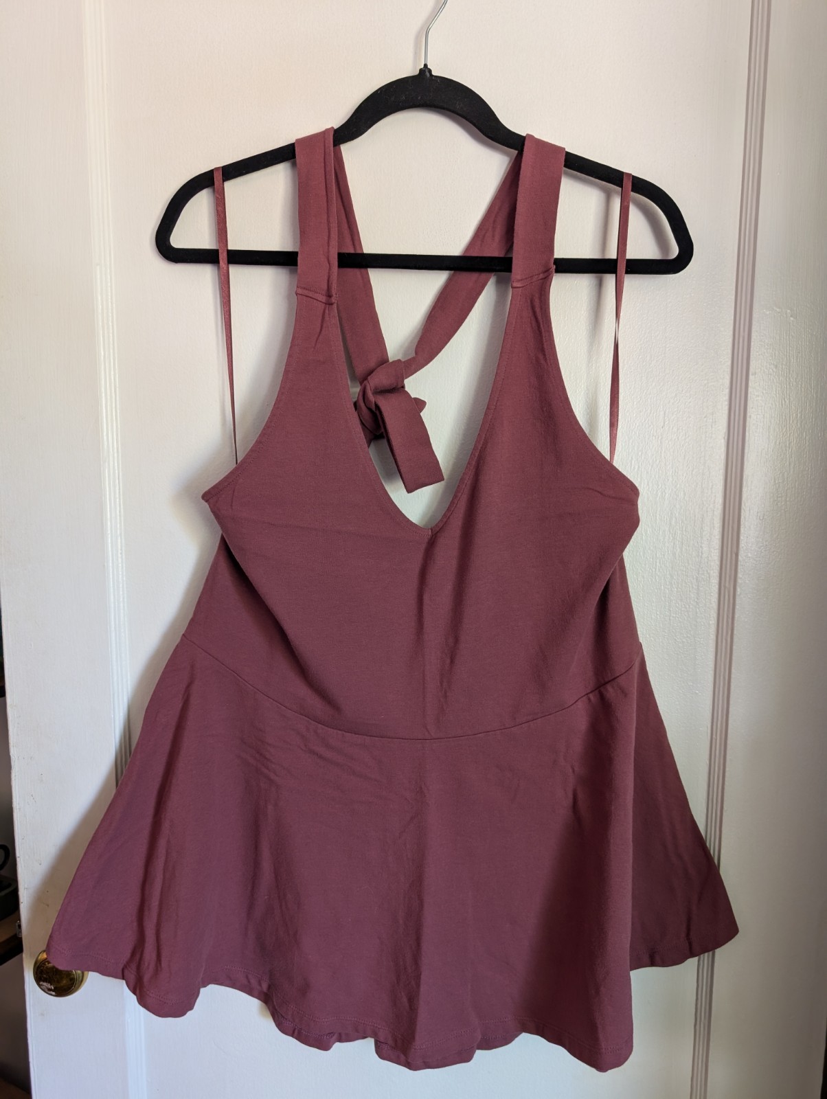 Torrid Women’s Size 2x Mauve Peplum Halter Top