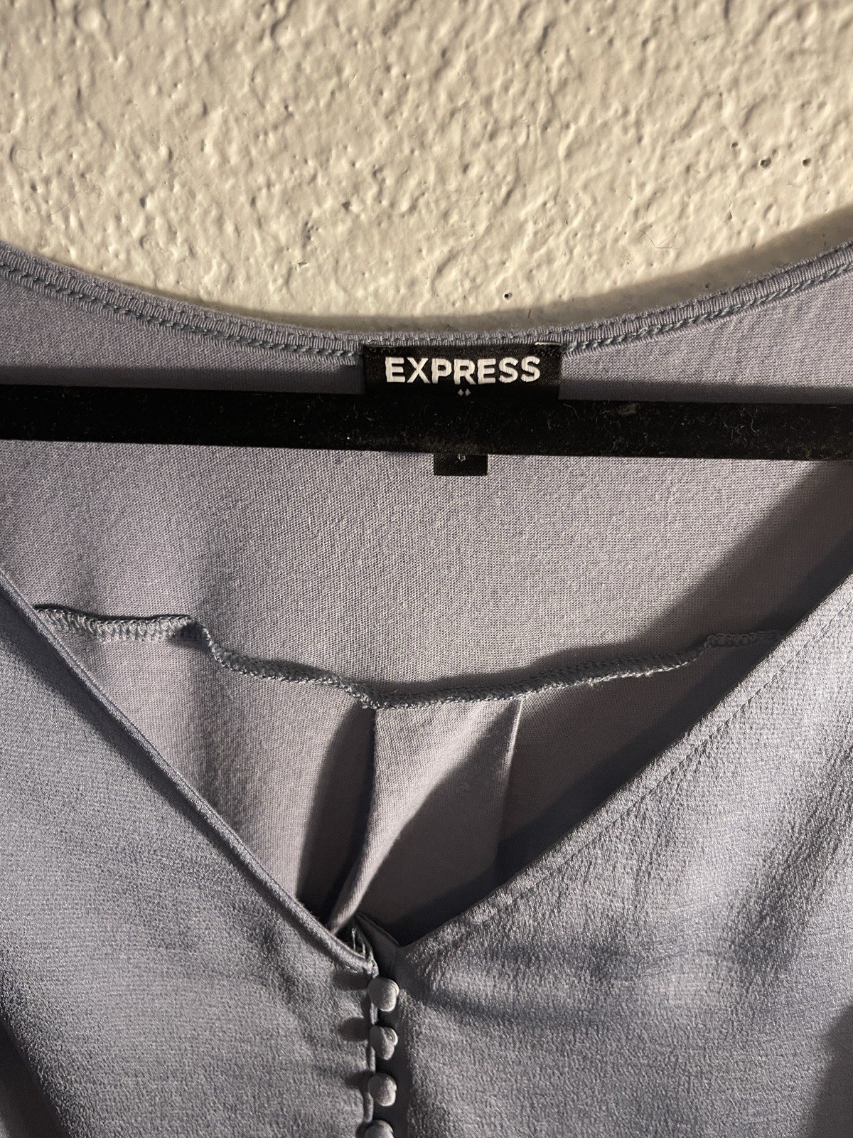 Express Gray Solid Chiffon V-Neck Sleeveless Button Front Camisole Blouse S