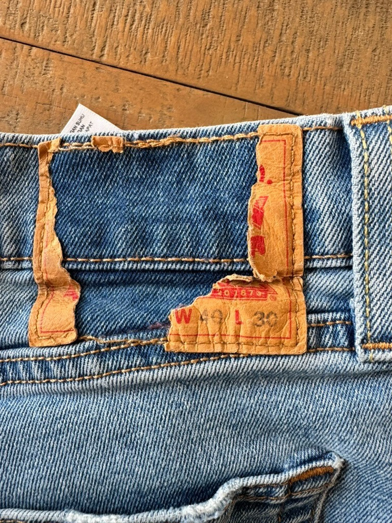 Levi’s Men’s 511 Perfectly Worn-In Jeans 40x 30