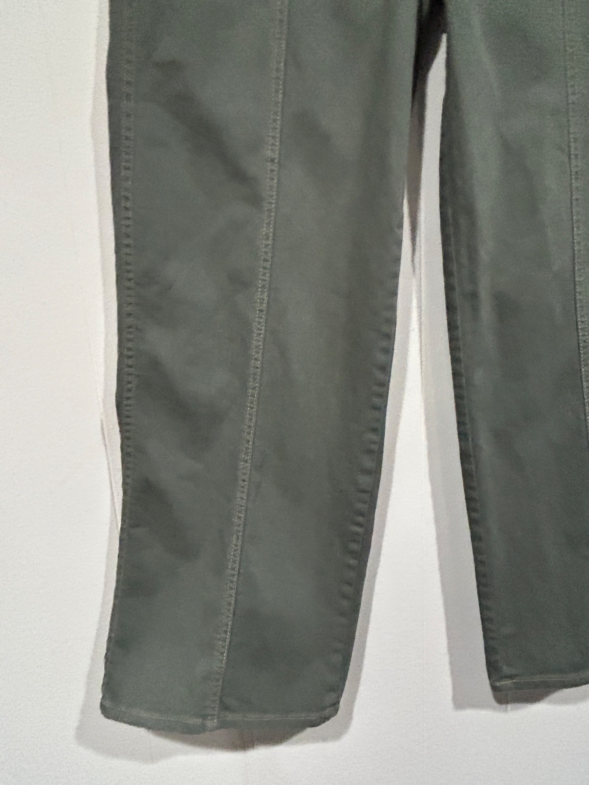 JBD Just Black Denim Size 29 Artichoke Green Cropped leg Utility jeans