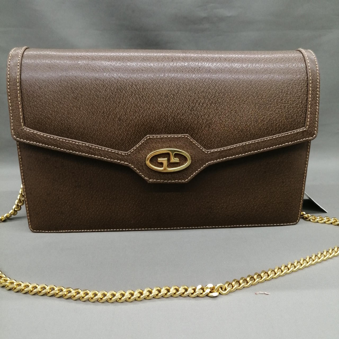 GUCCI Interlocking G Chain Shoulder Bag 9.8 inches