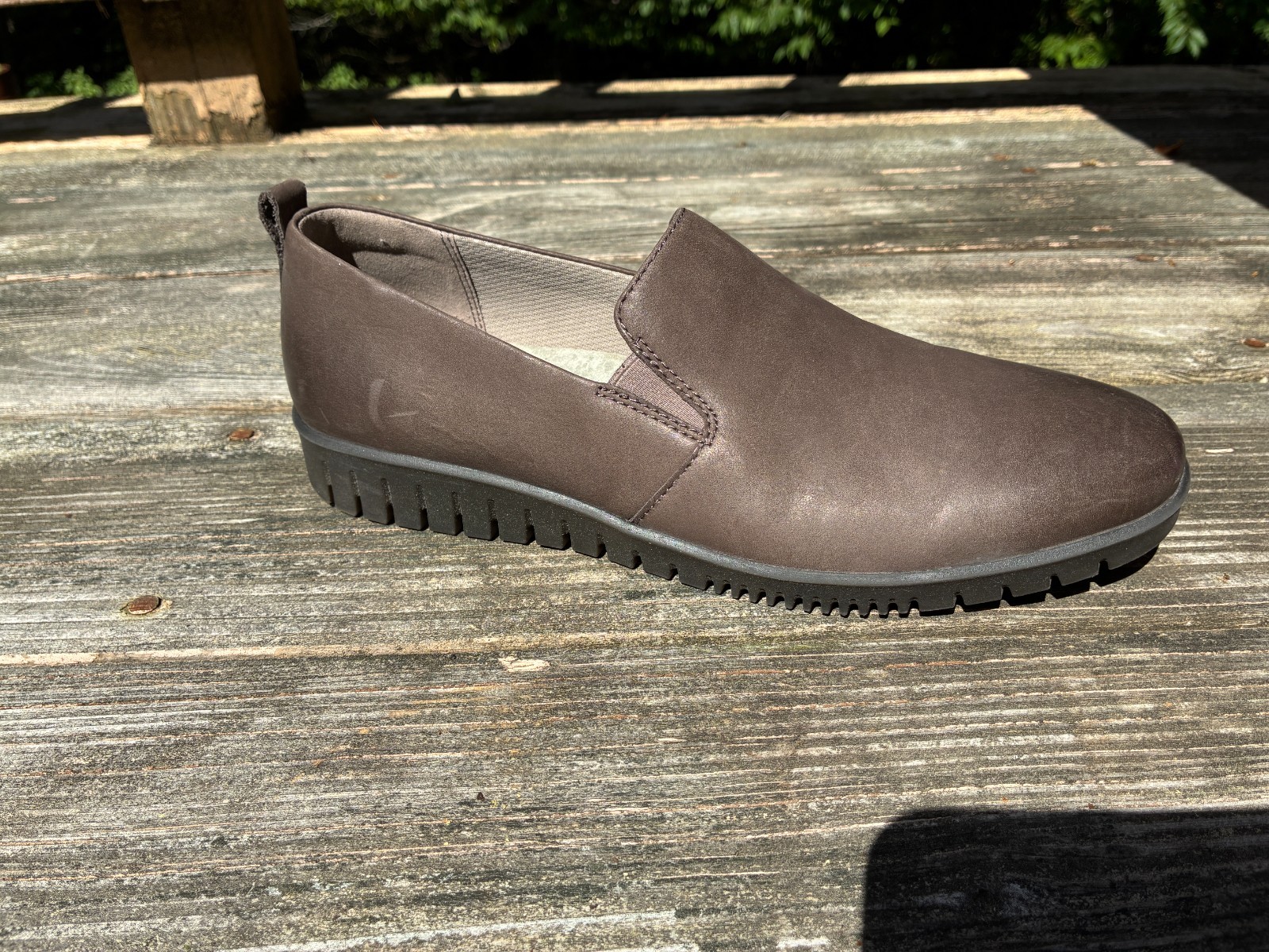 Dansko Linley 9142-947800 Womens Gray Loafers size 40 Slip Ons Leather Shoes