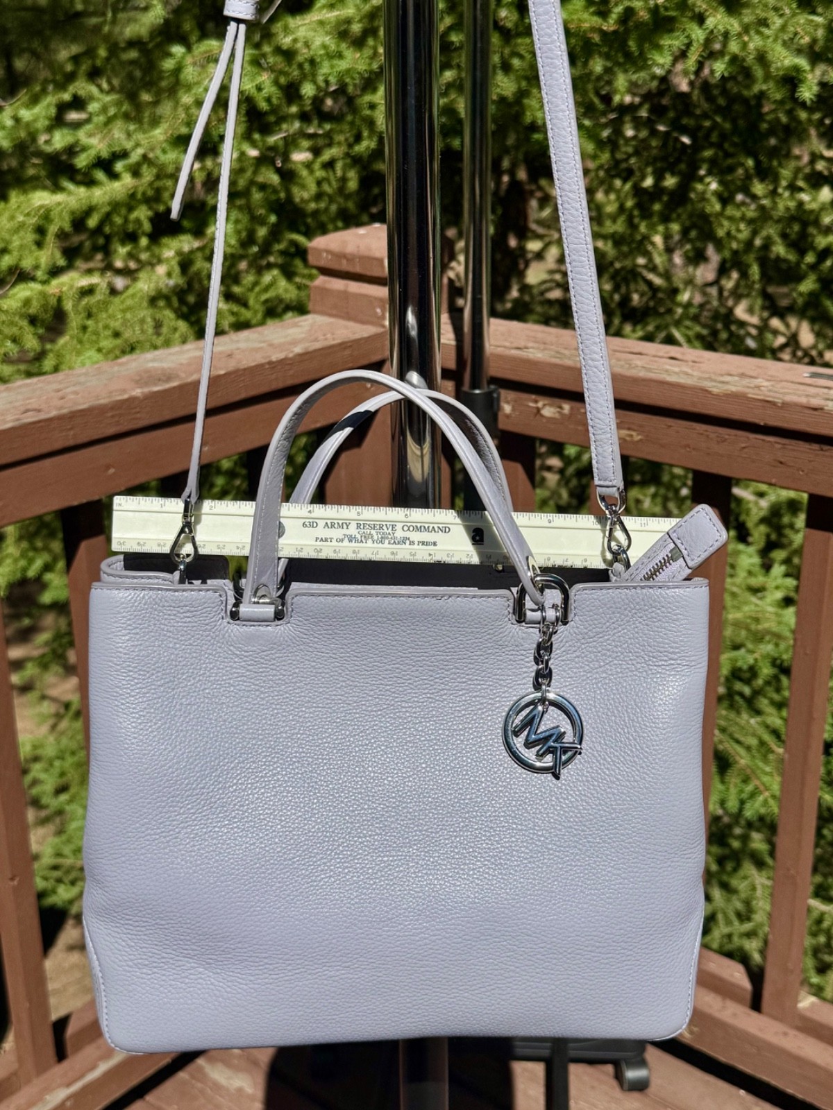 Michael Kors Anabelle Lg leather Lilac tote double handles detach. strap w/tags