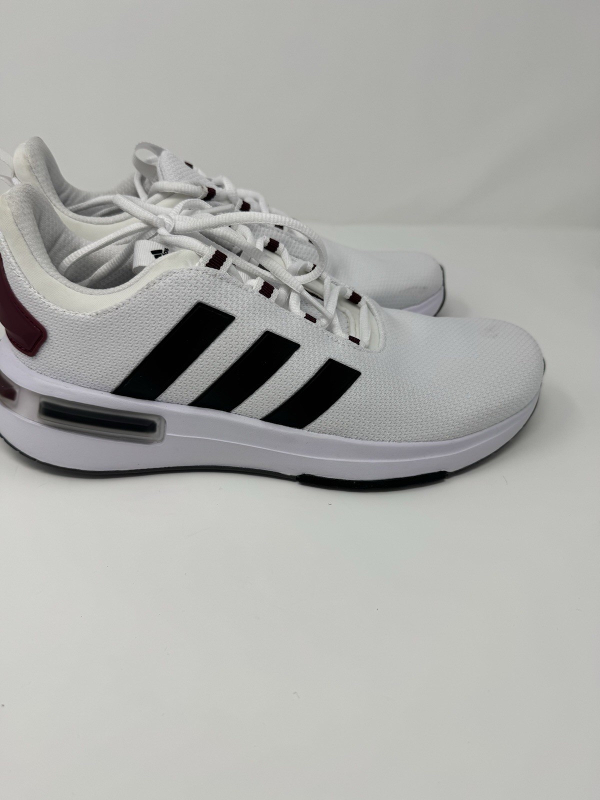 Adidas Racer TR23 White Black Shadow Red Size 8.5 Cloudfoam no sole