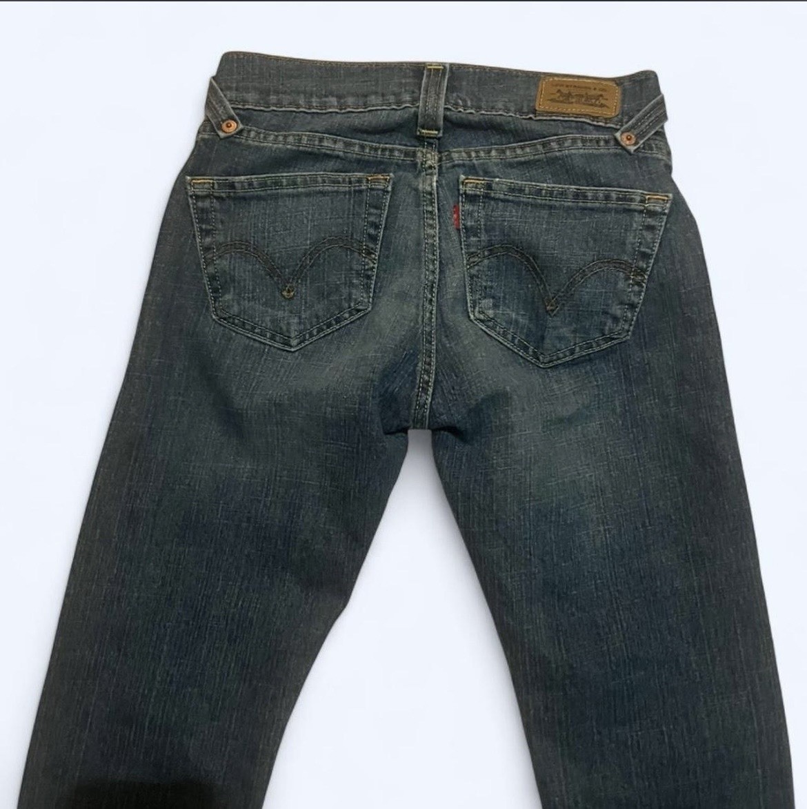 Levi’s Women’s Lowrise 504s Straight/Slouch Fit Dark Wash Blue Denim