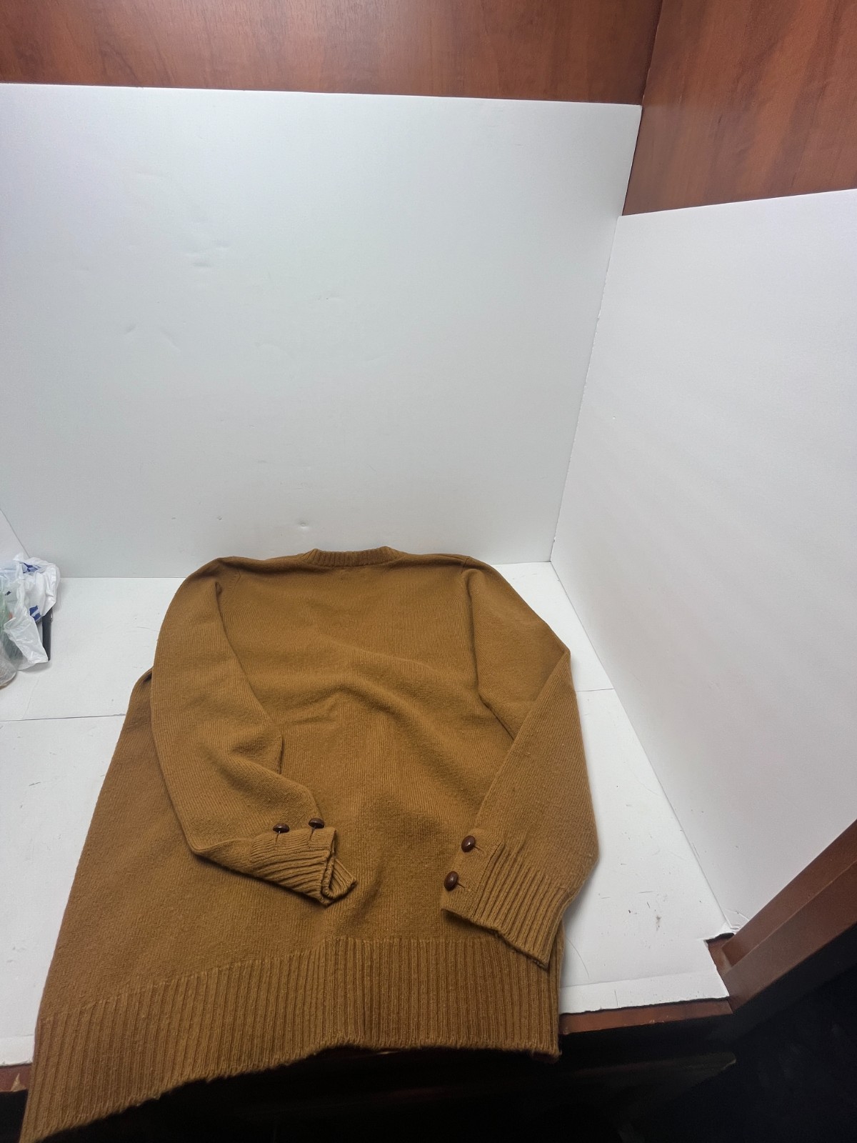 Grandpa core Scotland vtg Gary & Co. brown lambswool vneck sweater 42″ 107cm men