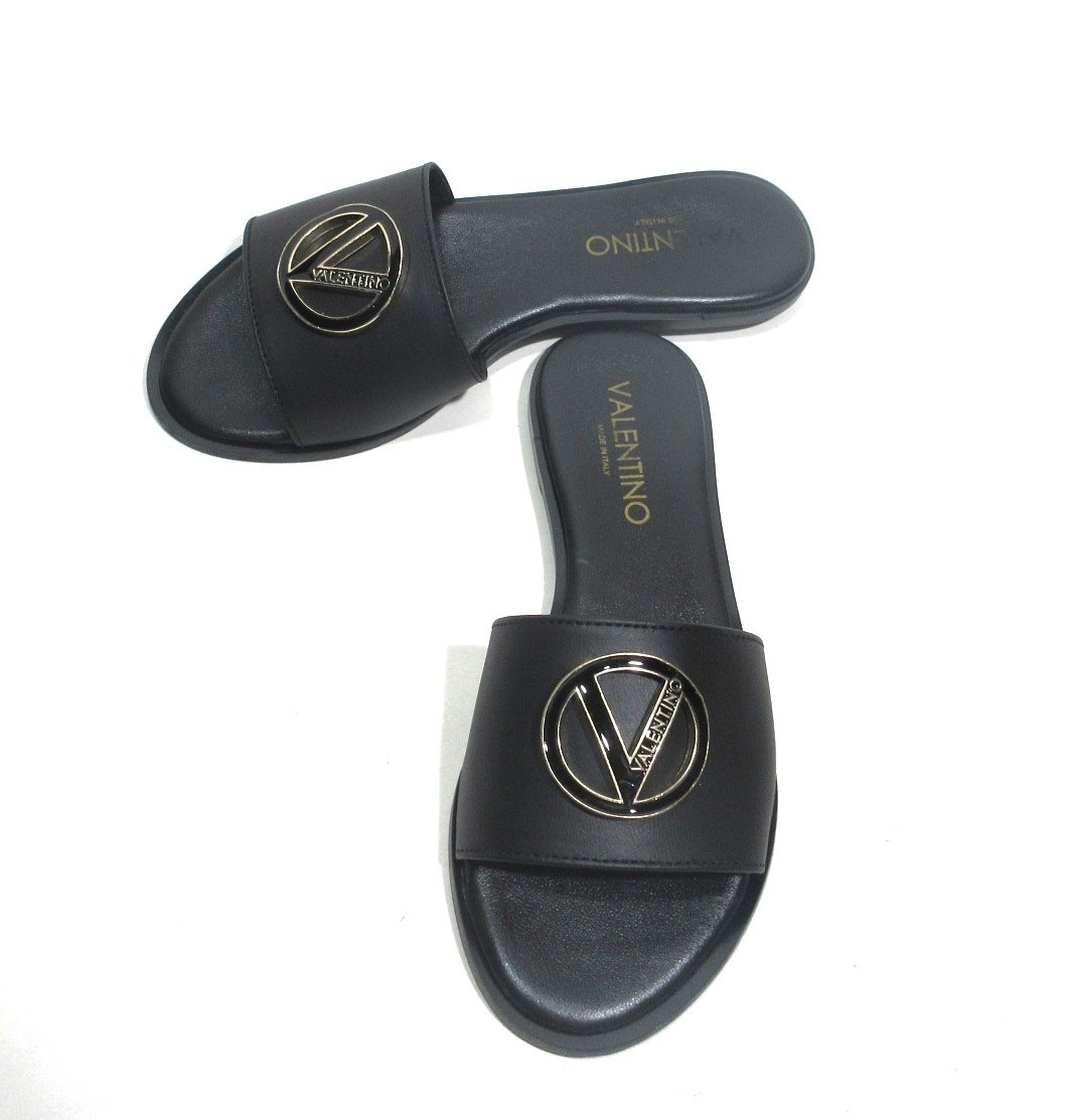 Women’s Designer Valentino by Mario Valentino Black Bugola Slide Sandal size 8