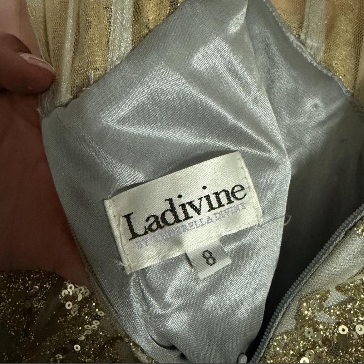 Ladivine by Cinderella Divine Glitter Sequin Mermaid Gown Gold Silver Size 8