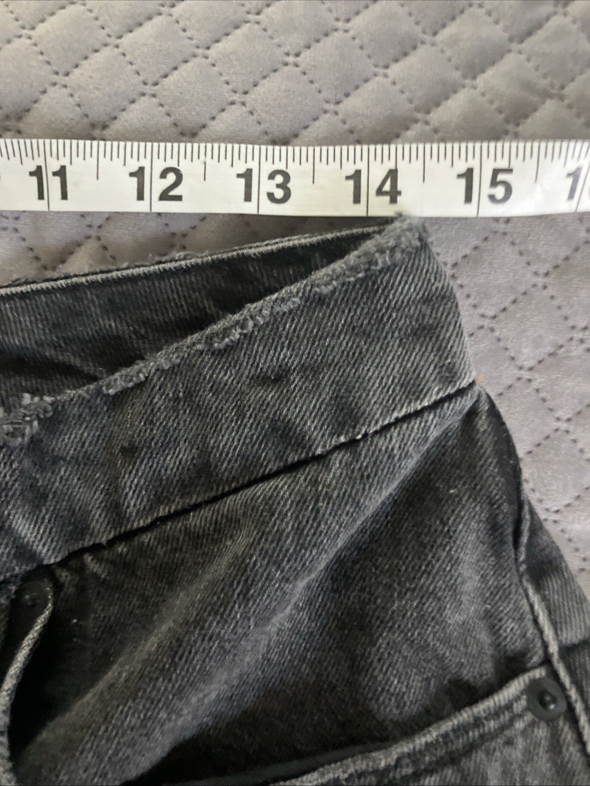 Good American Black Skinny Jeans 8/29 GNDU999BT Distressed