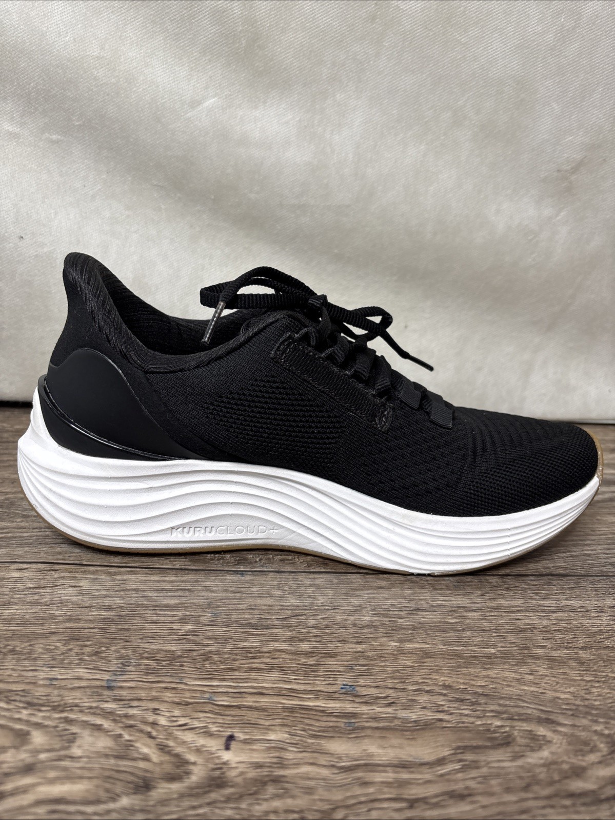 Kuru Atom 2 Womens Size 7.5 M Black Athletic Running Walking Shoes Sneakers