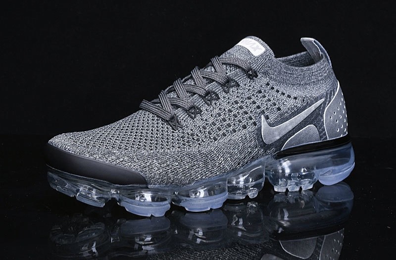 Nike Air VaporMax Flyknit 2 Men’s silver gray shoes US size 8-11