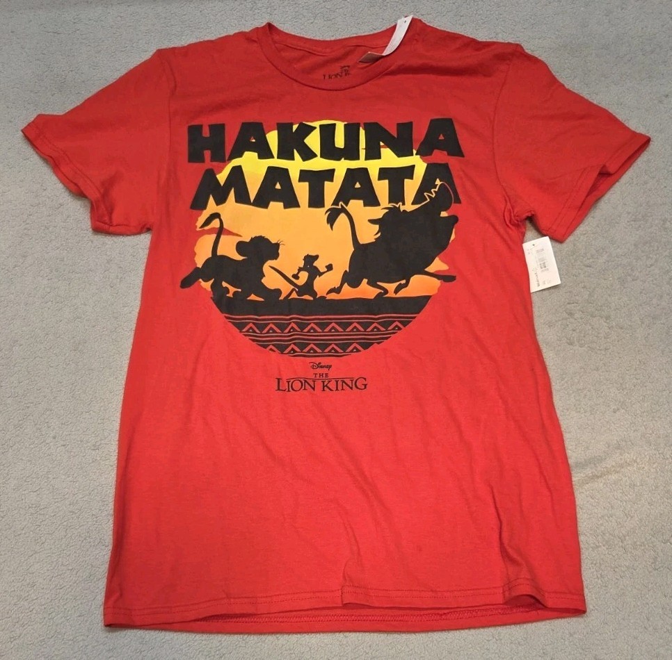 Disney Lion King Hakuna Matata Small T-Shirt Red Simba Pumbaa And Timon
