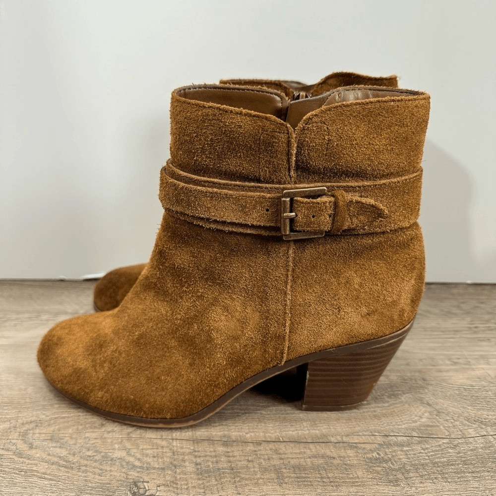 Sam Edelman Women’s Boots sz 7 Suede Lynne Bootie # Box G880