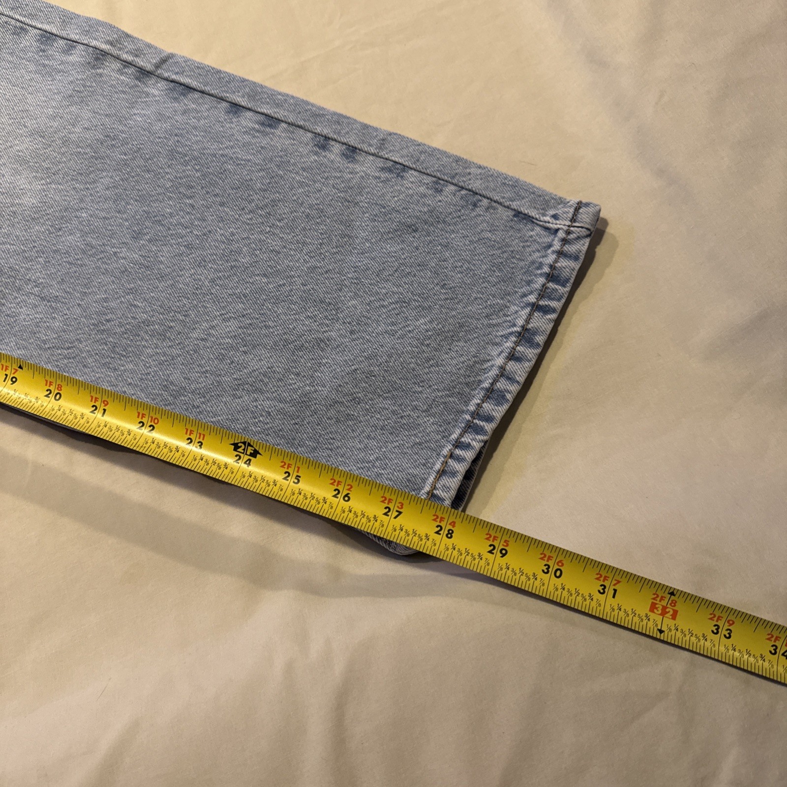 Levi’s 565 Jeans Mens 32×30 Light Blue Wash Loose Straight 97 Denim Fit