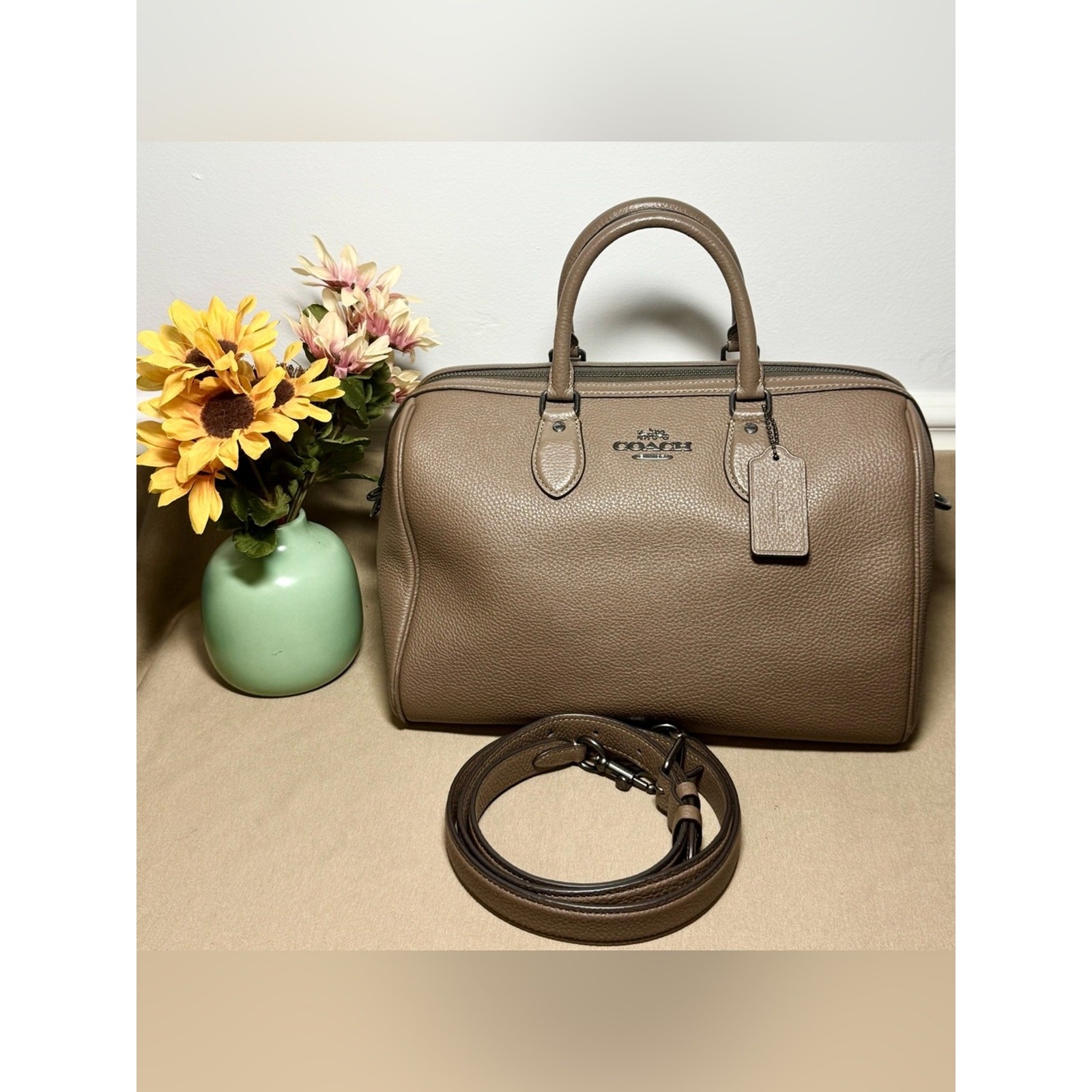 Coach Large Rowan in Sandstone with Gunmetal Hardware | Pebbled Leather | CV960