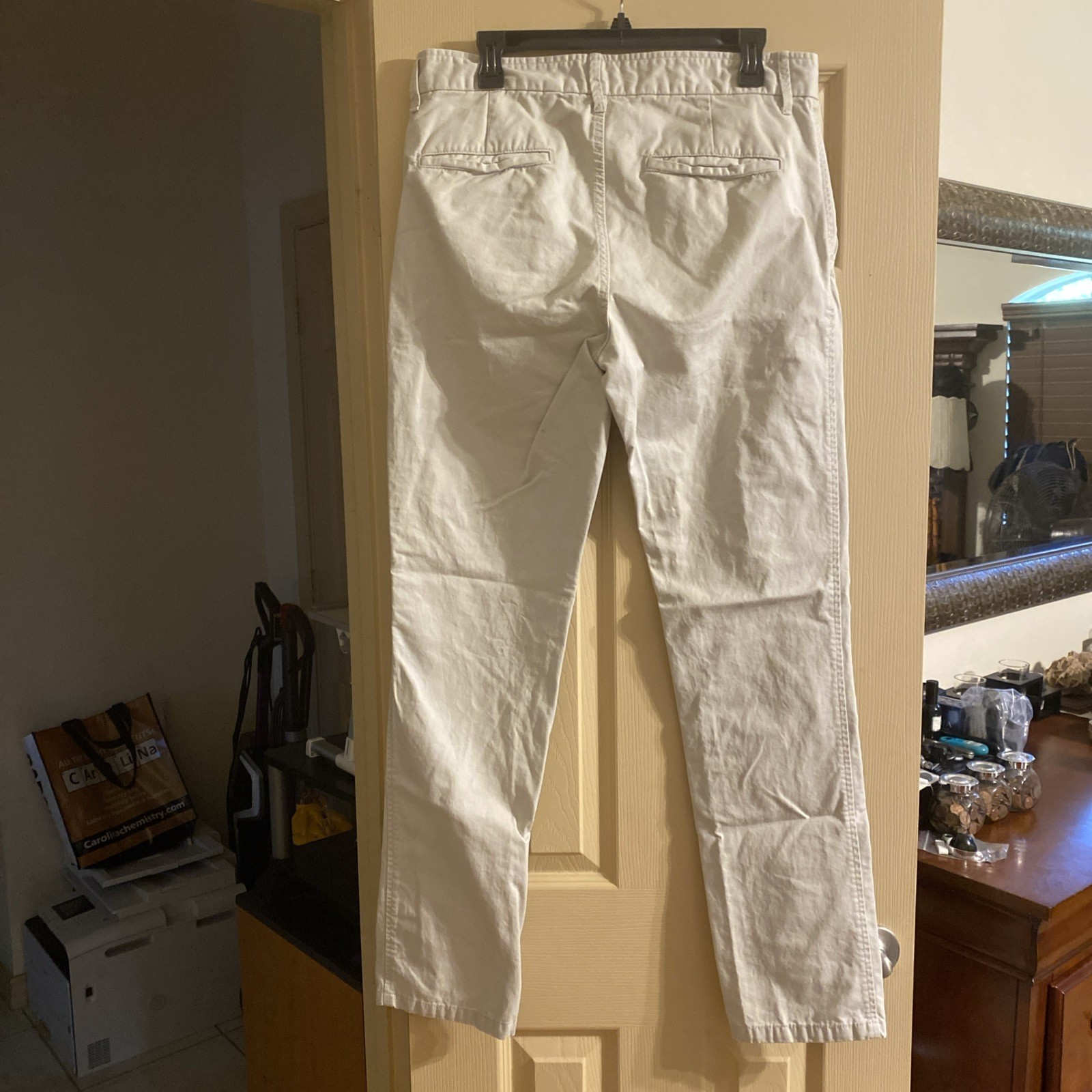 Gap Khakis Lived-In Tapered Khaki Pants Men’s 32×34 Beige Chinos NWOT