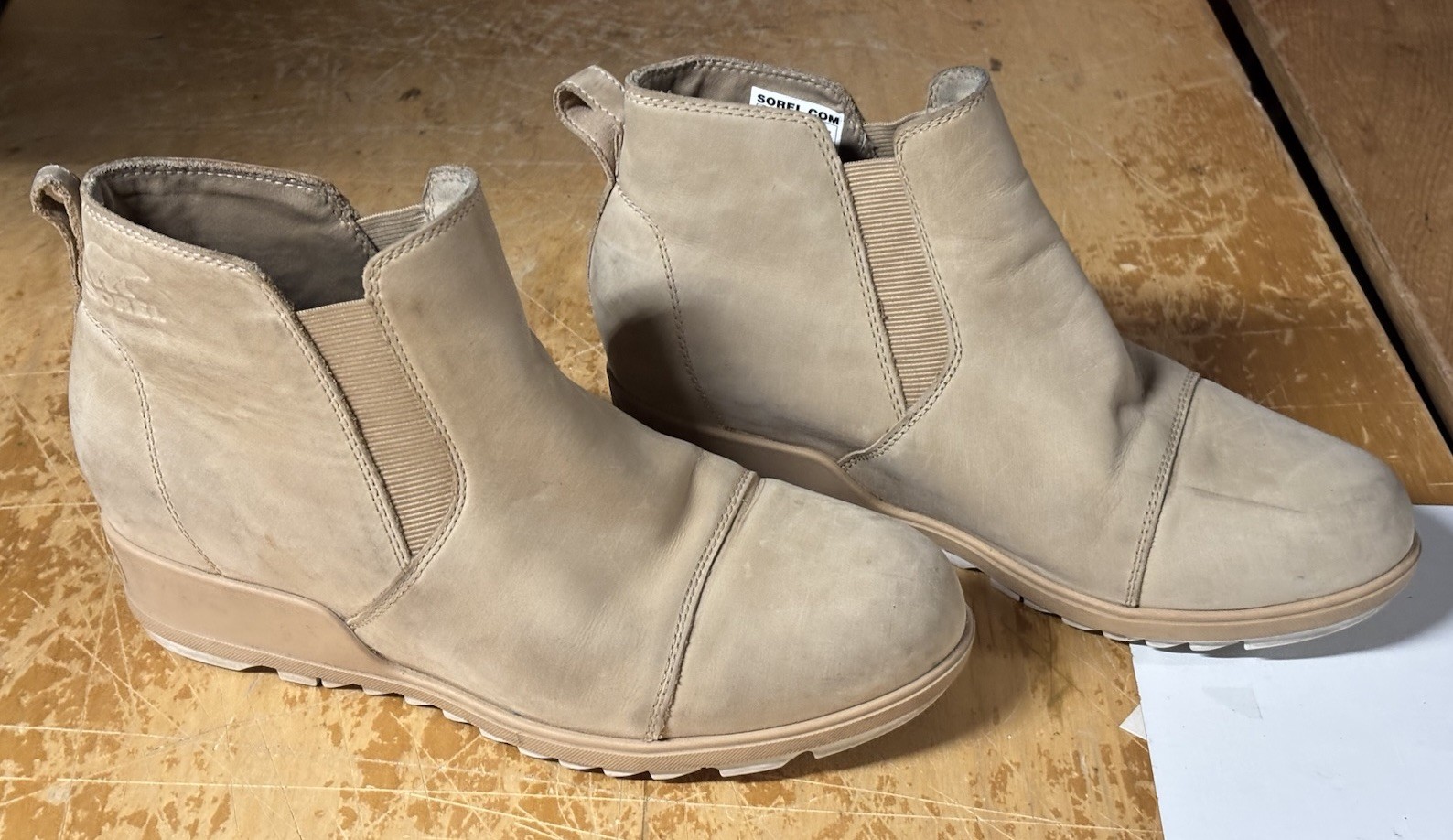 SOREL Evie Velvet Tan Suede Wedge PullOn Booties Womens 11 Waterproof NL4925-262