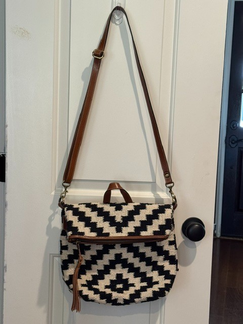 Patricia Nash Casoli Convertible Backpack & Ballari Wristlet Set – NWT