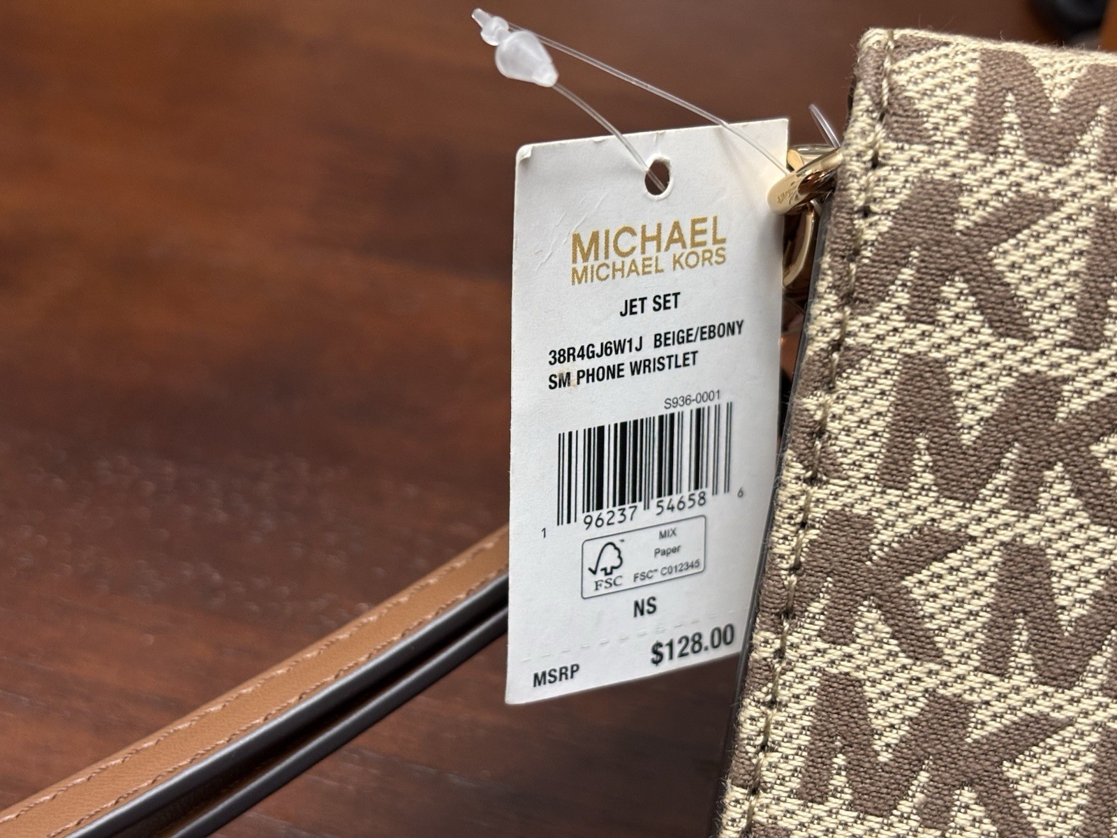 Michael Kors NWT Jet Set Small Phone Case, Wristlet Wallet, Beige/ Ebony $128
