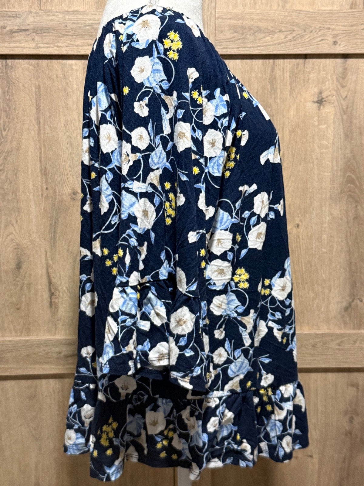Style & Co XL Womens Top Blue Floral Design Scoop Neck 3/4 Flutter Sleeves