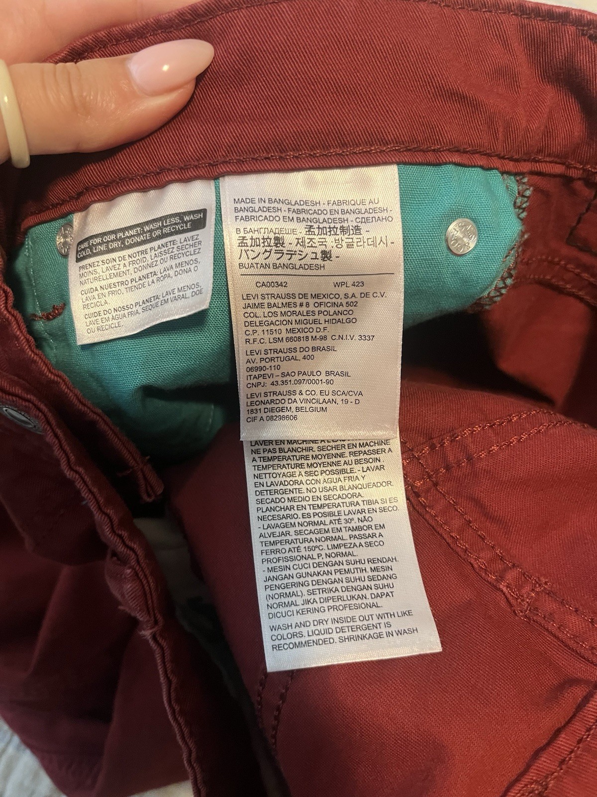 Men Levi’s 511 Slim Fit colored jeans 31×32