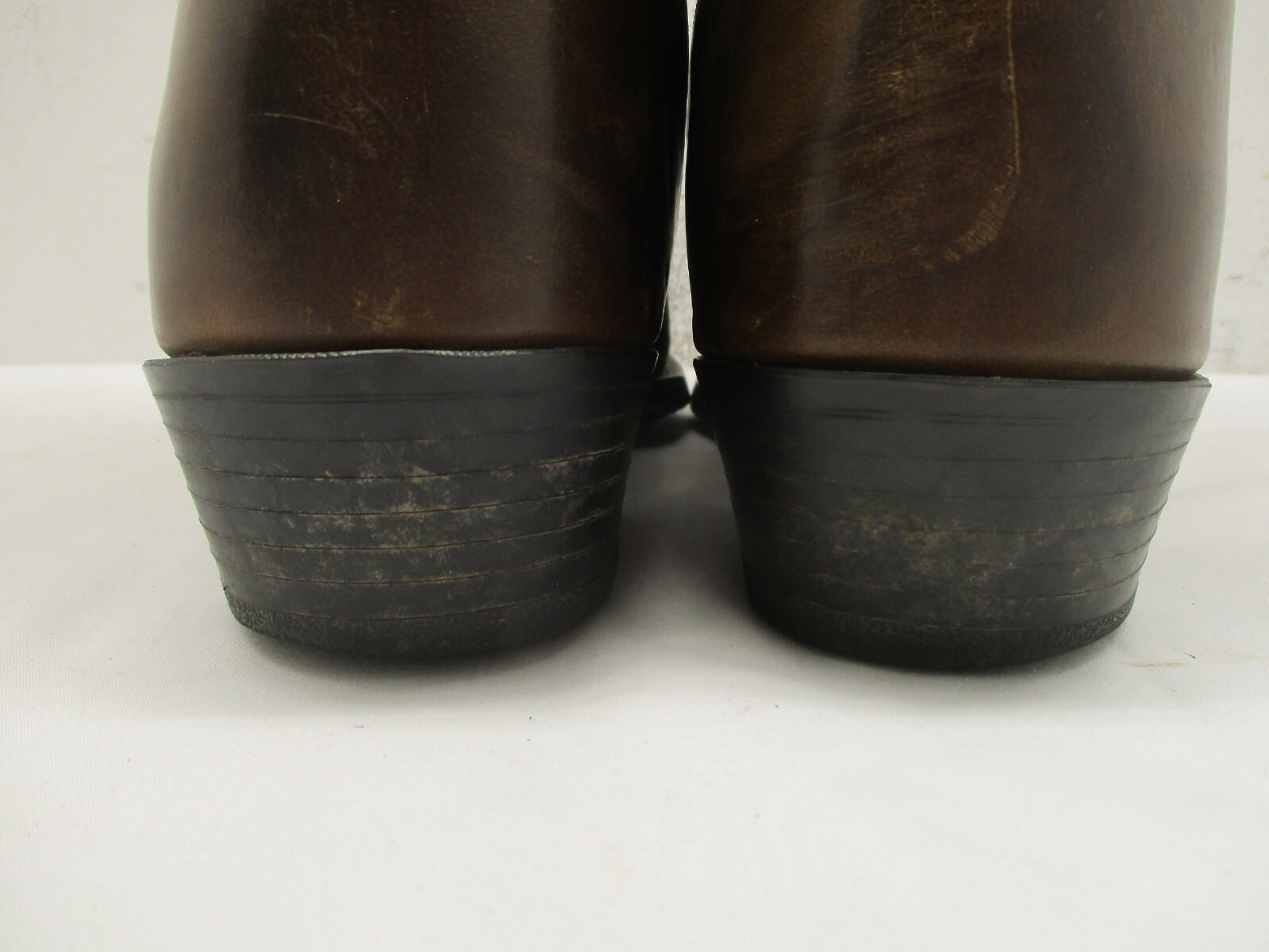 Ariat Heritage Brown Leather Cowboy Western Boots Mens Size 9.5 EE Style 34725