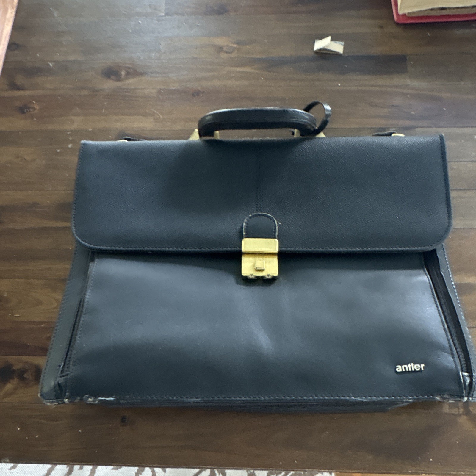 Antler Black Men’s Briefcase/Document Case Top Handle Push Lock Solid