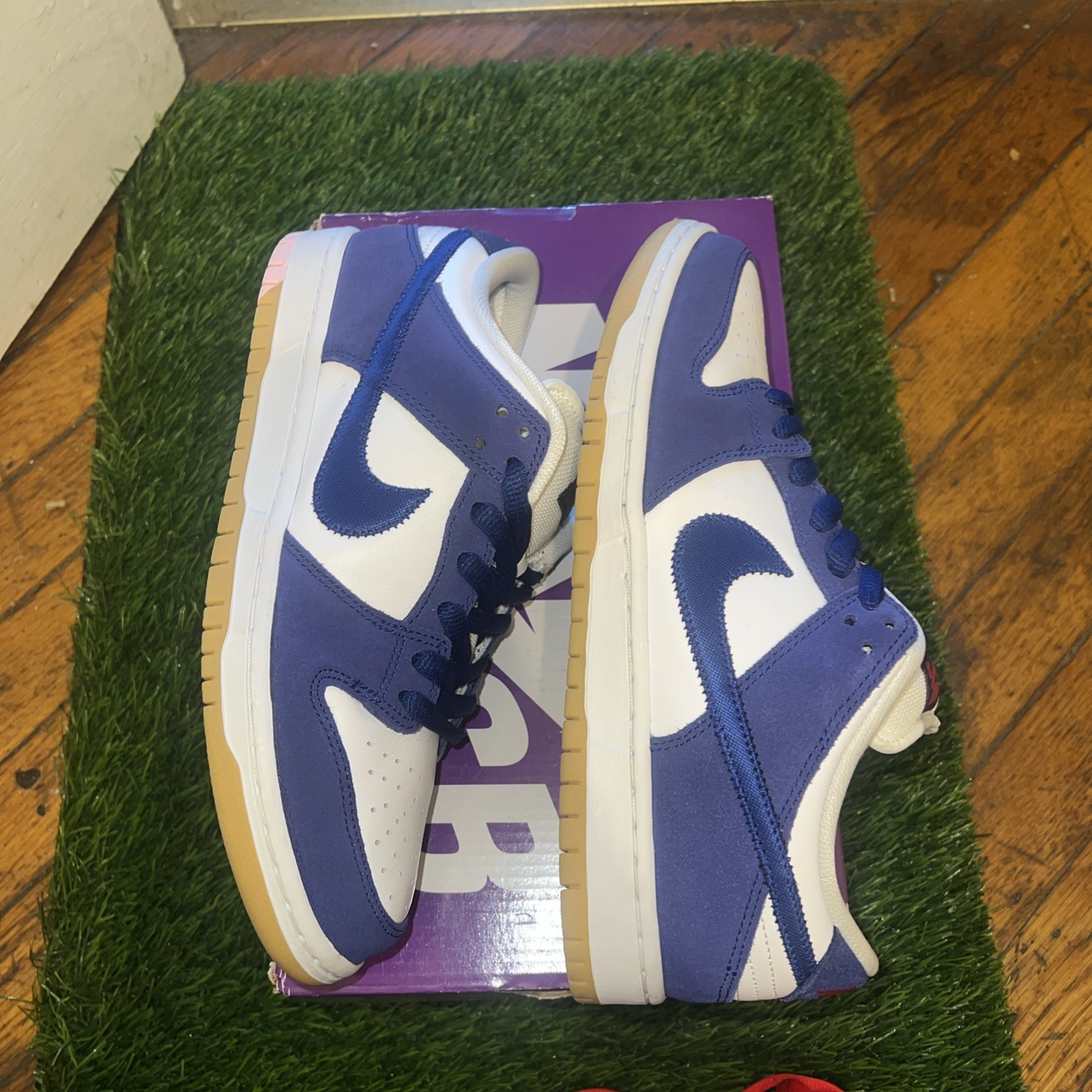 Size 8 – Nike SB Dunk Low Los Angeles Dodgers